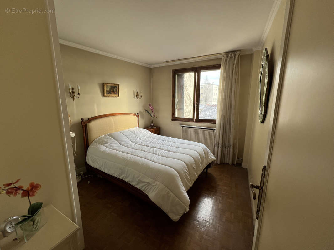 Appartement à CHAMPIGNY-SUR-MARNE