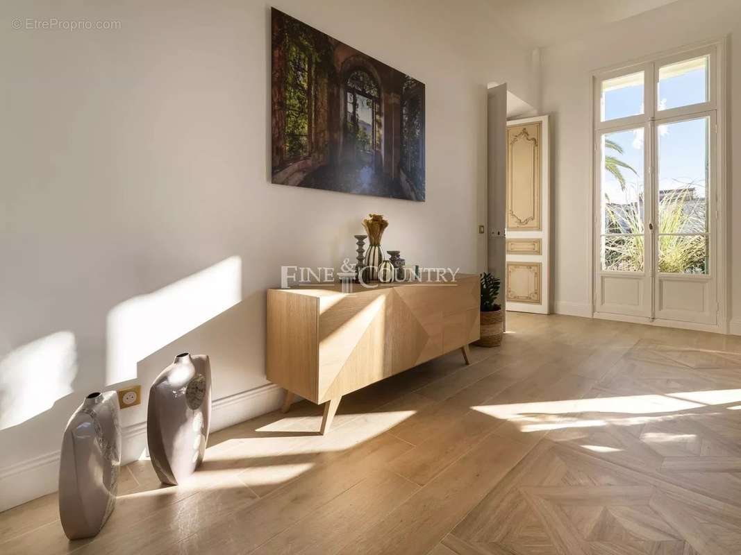 Appartement à NICE