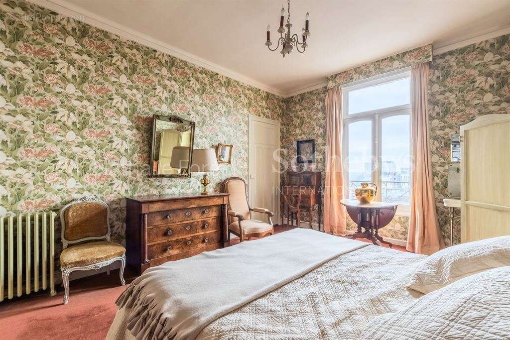 Appartement à LA MADELEINE