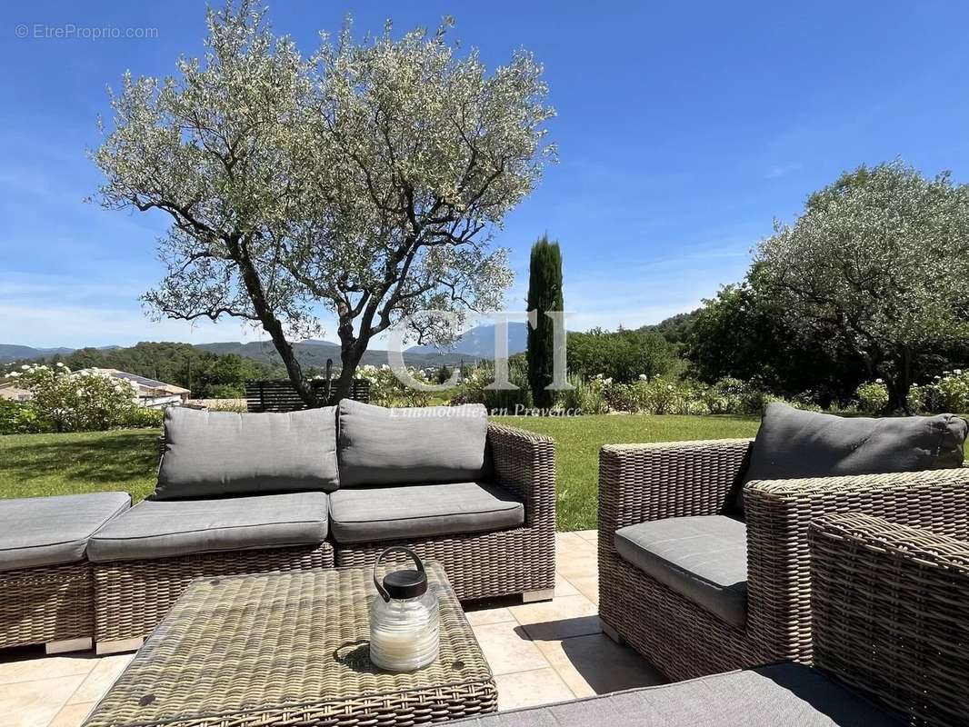 Maison à VAISON-LA-ROMAINE