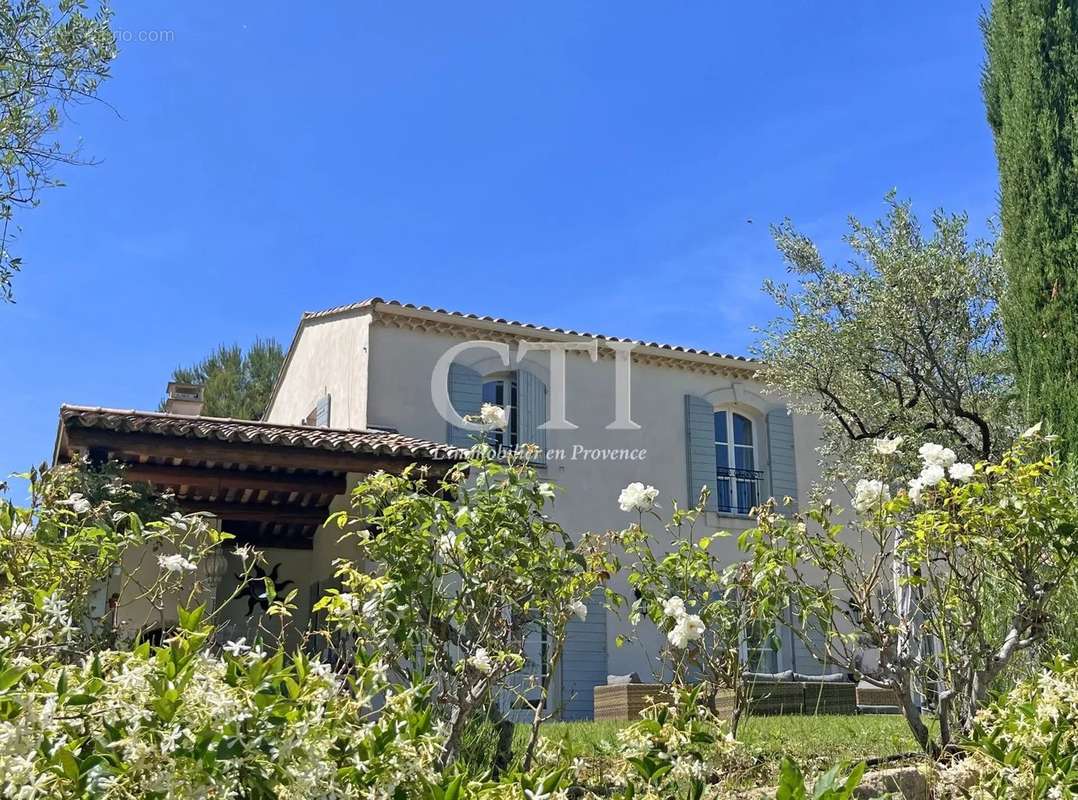 Maison à VAISON-LA-ROMAINE