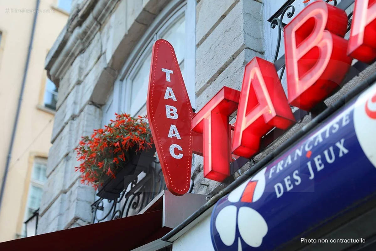 Commerce à NANTES