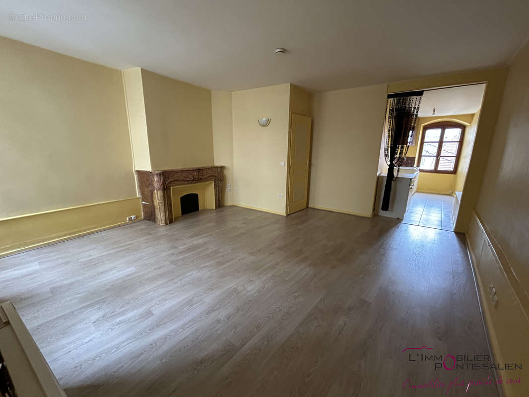 Appartement à PONTARLIER