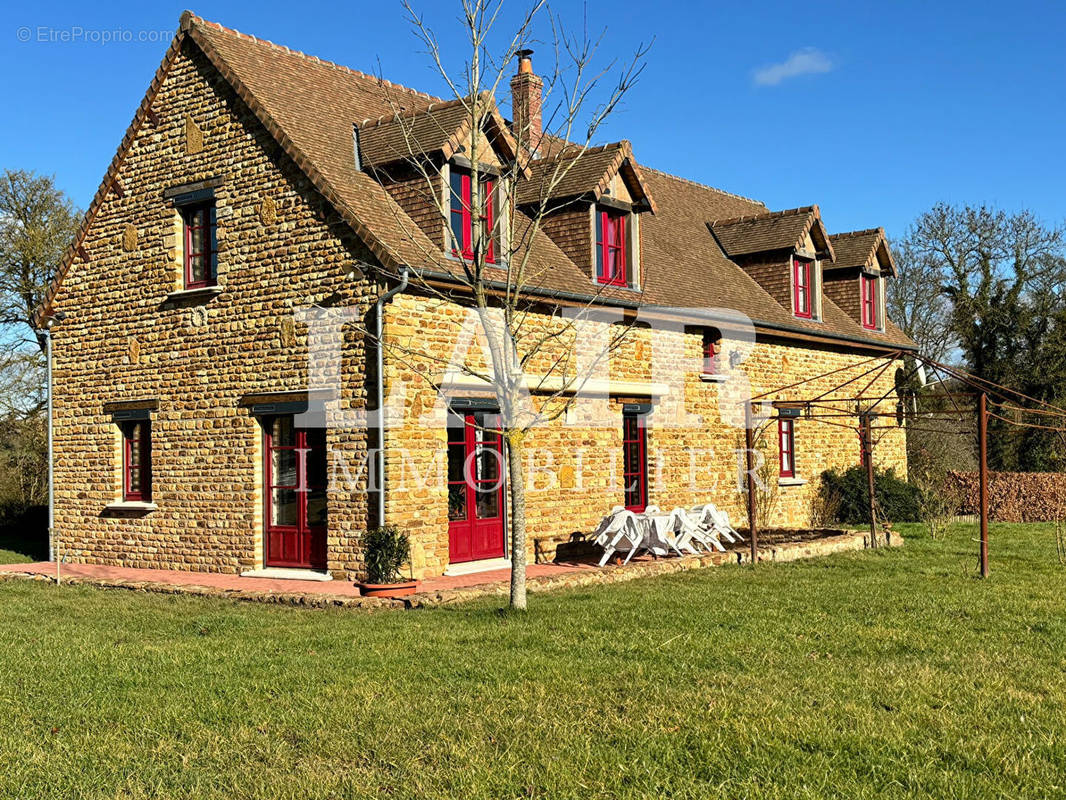 Maison à GACE