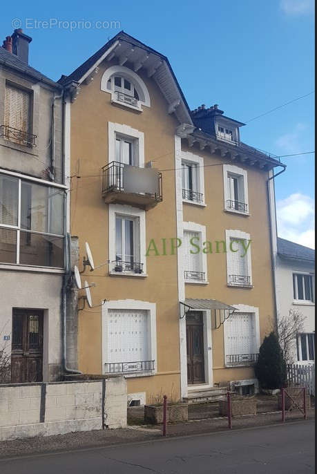 Appartement à CONDAT