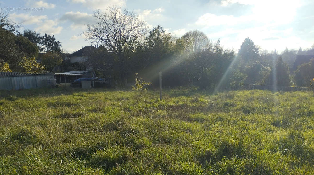 Terrain à CHATELLERAULT