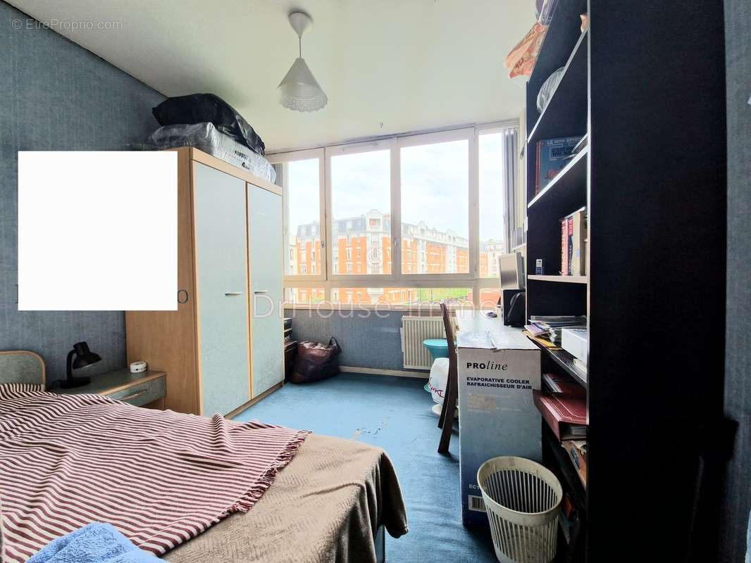 Appartement à AUBERVILLIERS