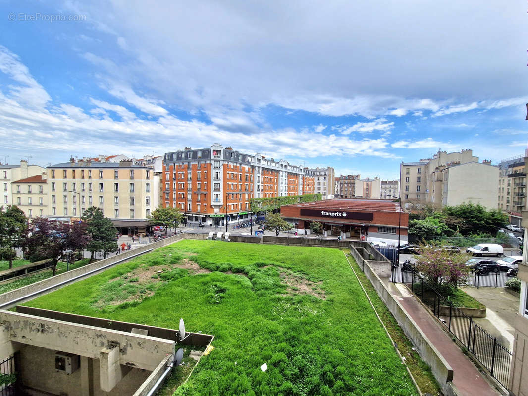 Appartement à AUBERVILLIERS