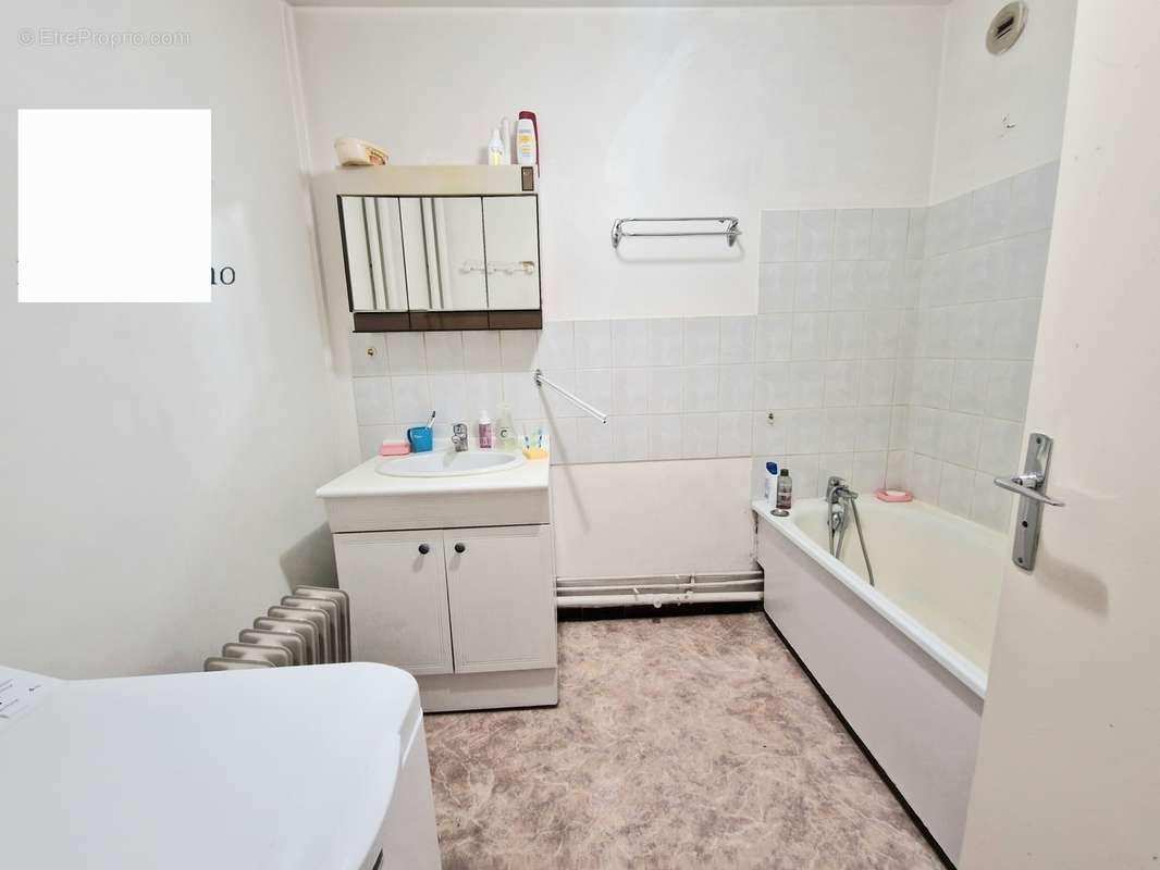 Appartement à AUBERVILLIERS