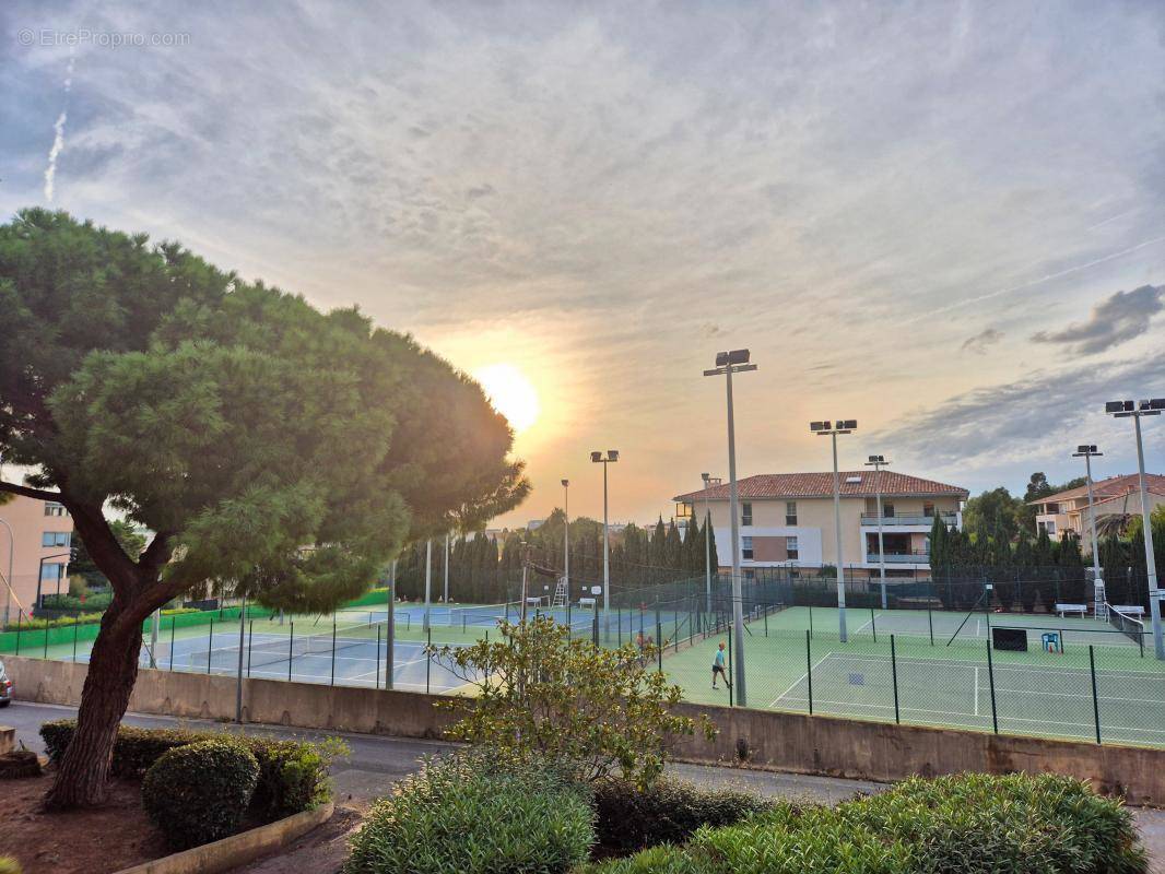 Appartement à SIX-FOURS-LES-PLAGES