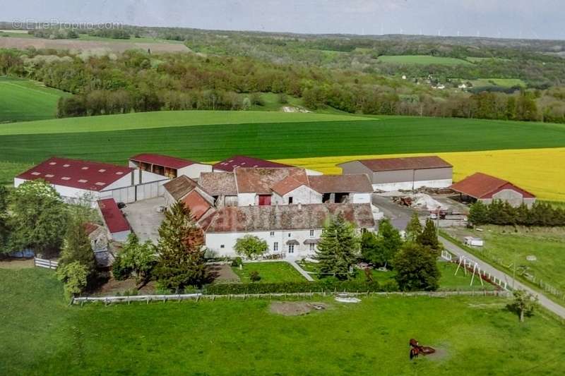 Maison à LA FERTE-SOUS-JOUARRE