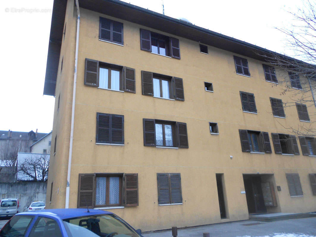 Appartement à SAINT-JEAN-DE-MAURIENNE