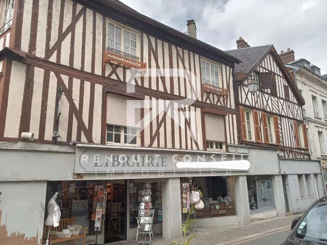 Appartement à BERNAY