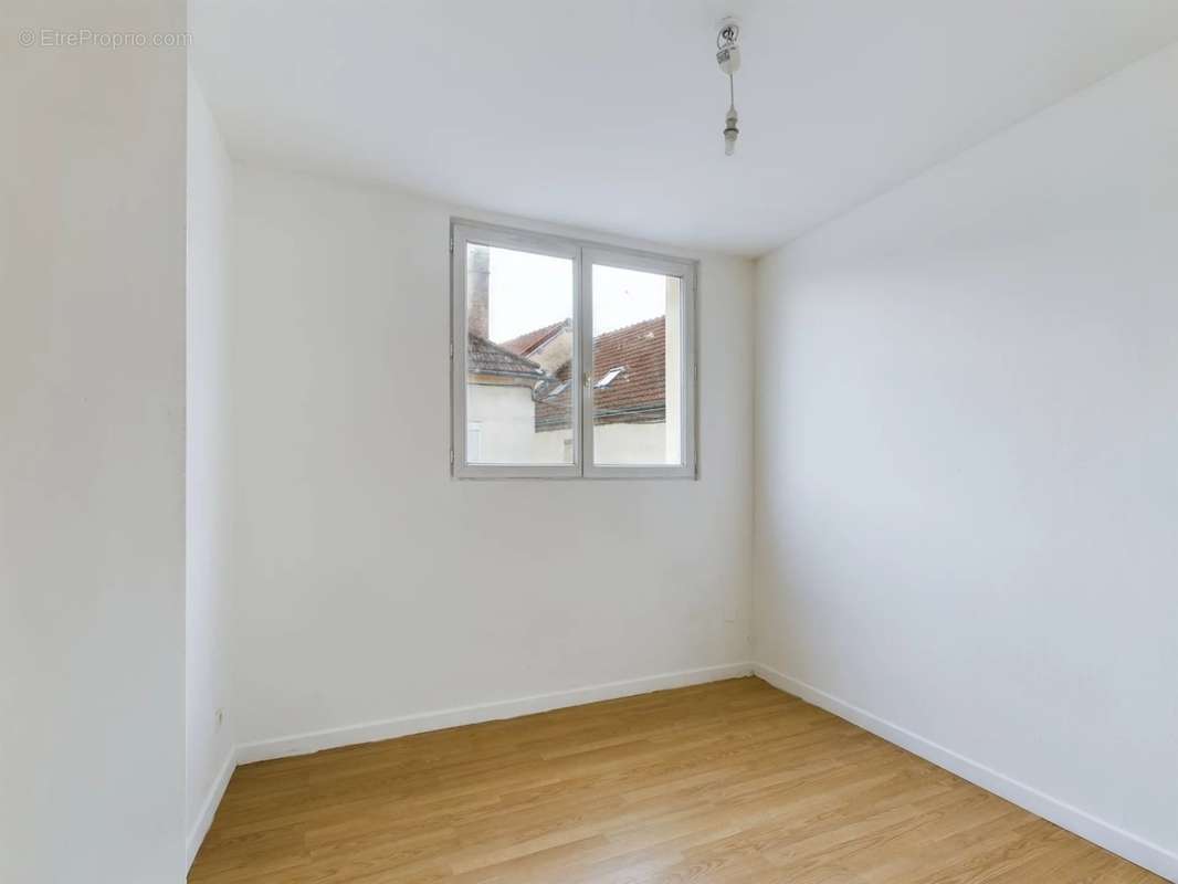 Appartement à ROMILLY-SUR-SEINE