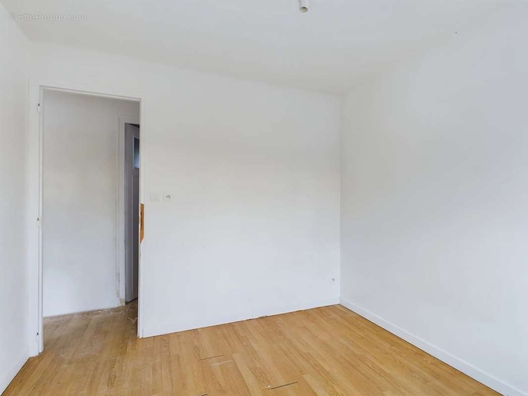 Appartement à ROMILLY-SUR-SEINE