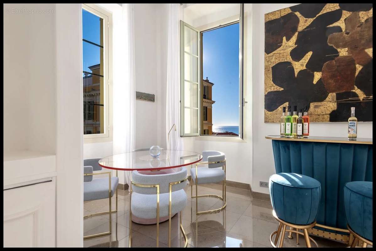 Appartement à NICE