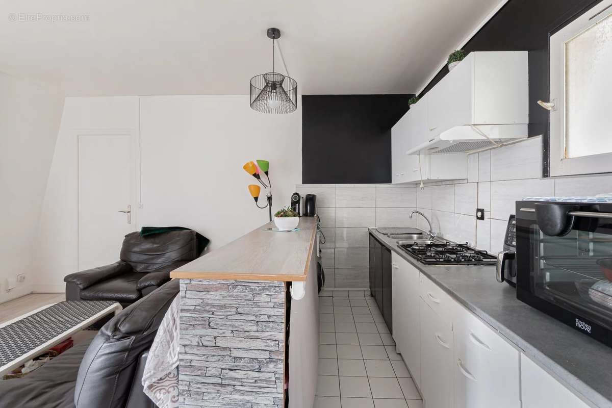 Appartement à LEVALLOIS-PERRET