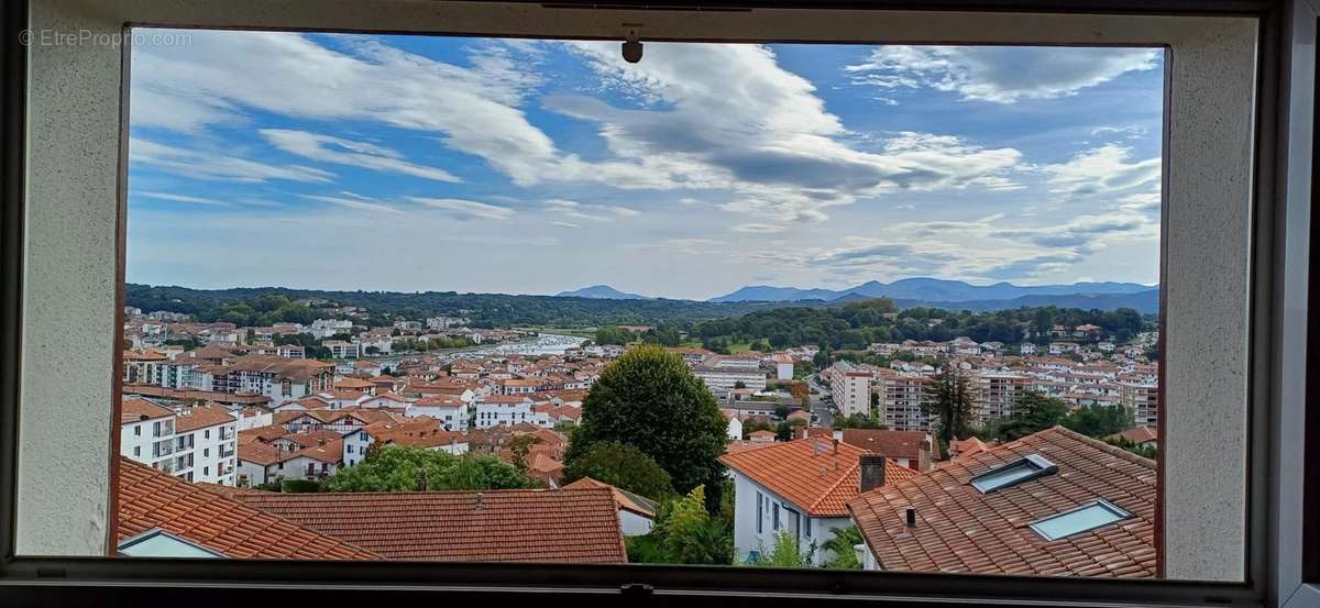 Appartement à CIBOURE