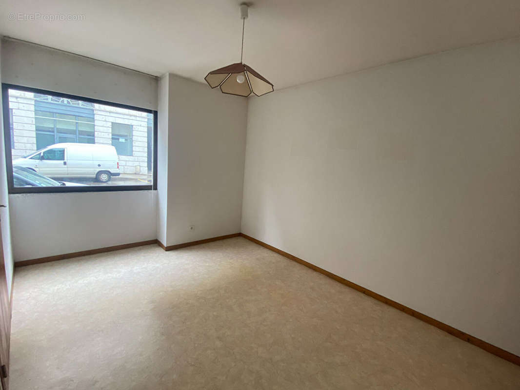 Appartement à SALINS-LES-BAINS