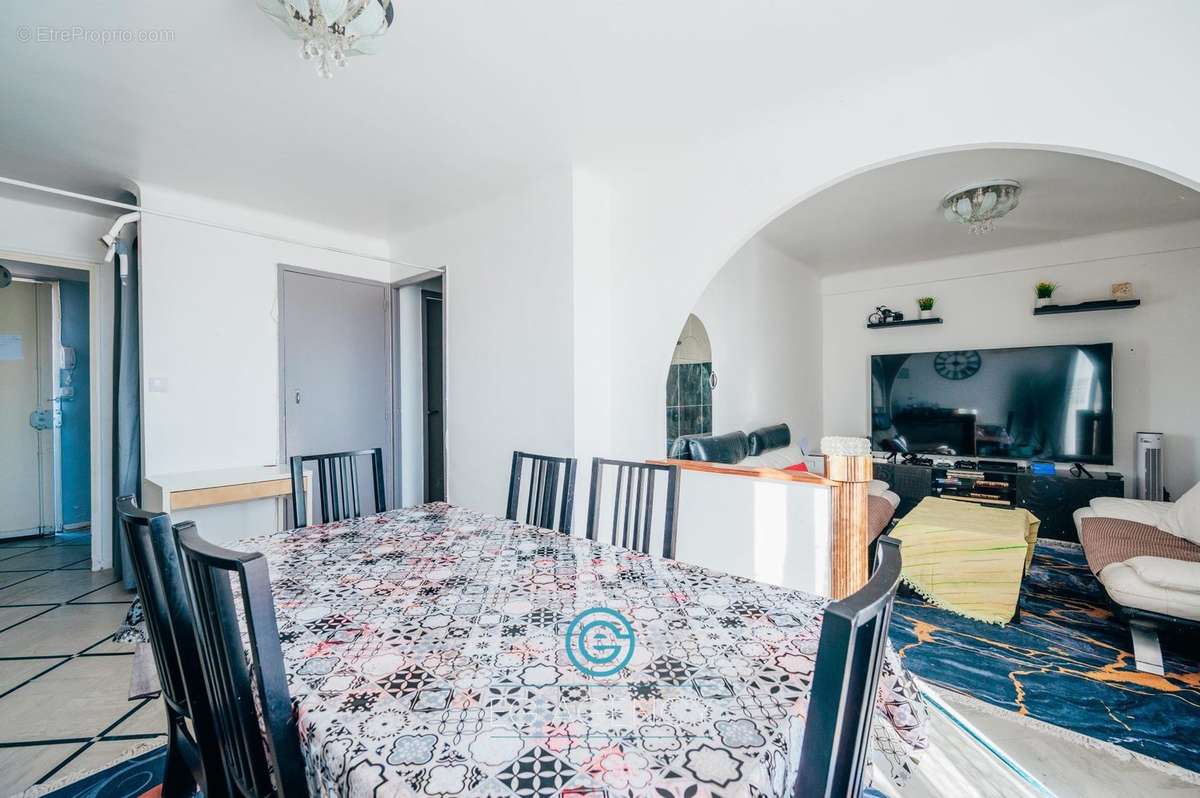 Appartement à MARSEILLE-13E