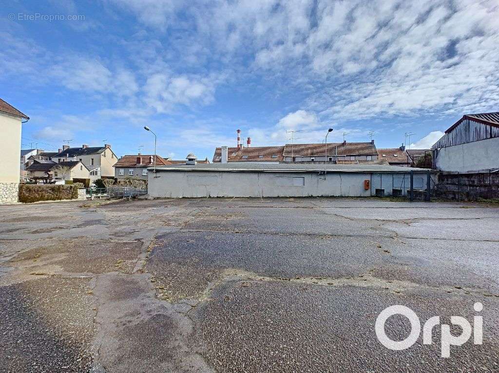 Appartement à SAINT-ELOY-LES-MINES