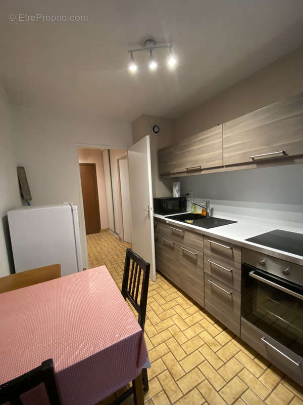 Appartement à SAINT-ETIENNE