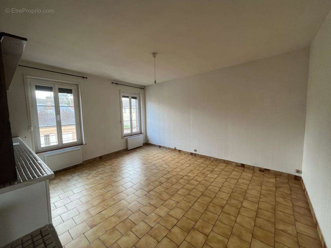 Appartement à BRETEUIL