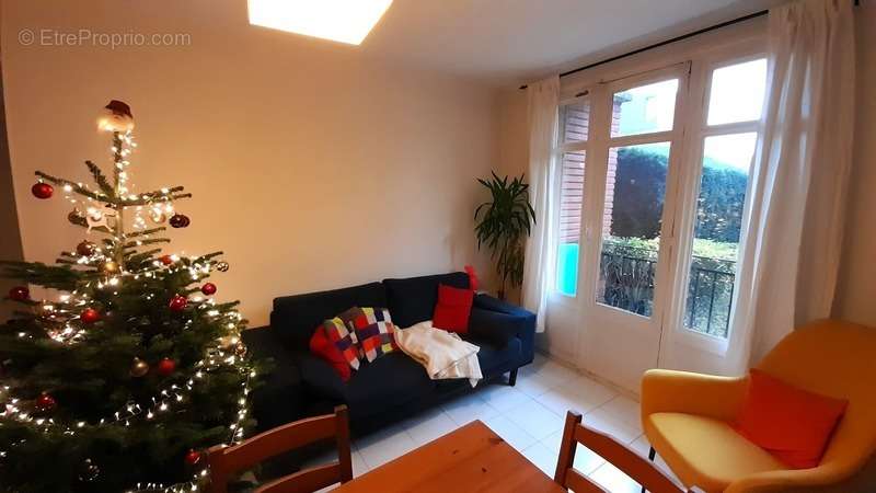 Appartement à IVRY-SUR-SEINE