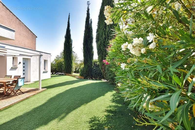 Maison à CLERMONT-L&#039;HERAULT