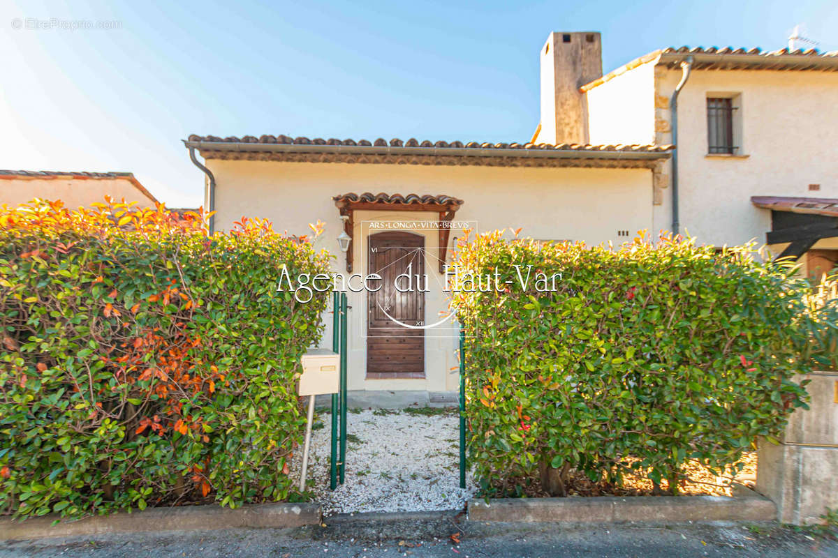 Maison à FAYENCE