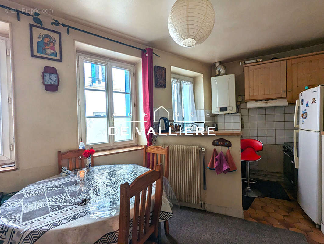 Appartement à RUEIL-MALMAISON