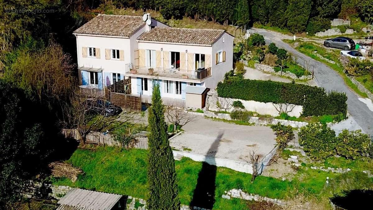 Maison à LE BAR-SUR-LOUP