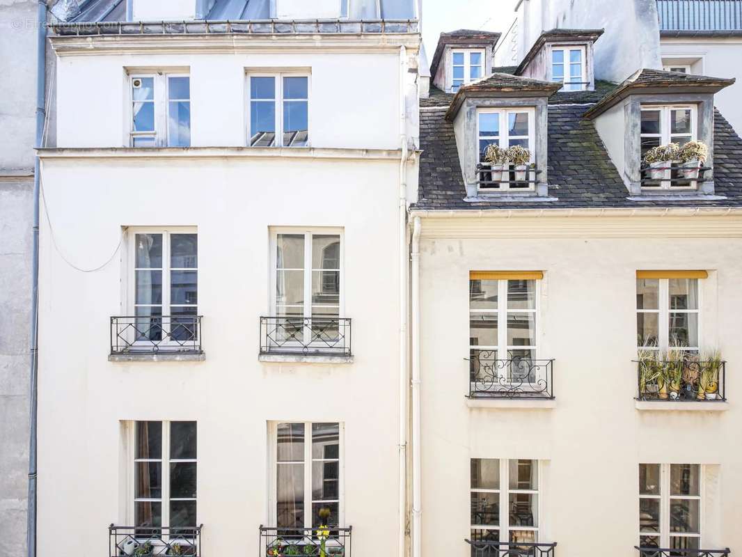 Appartement à PARIS-5E