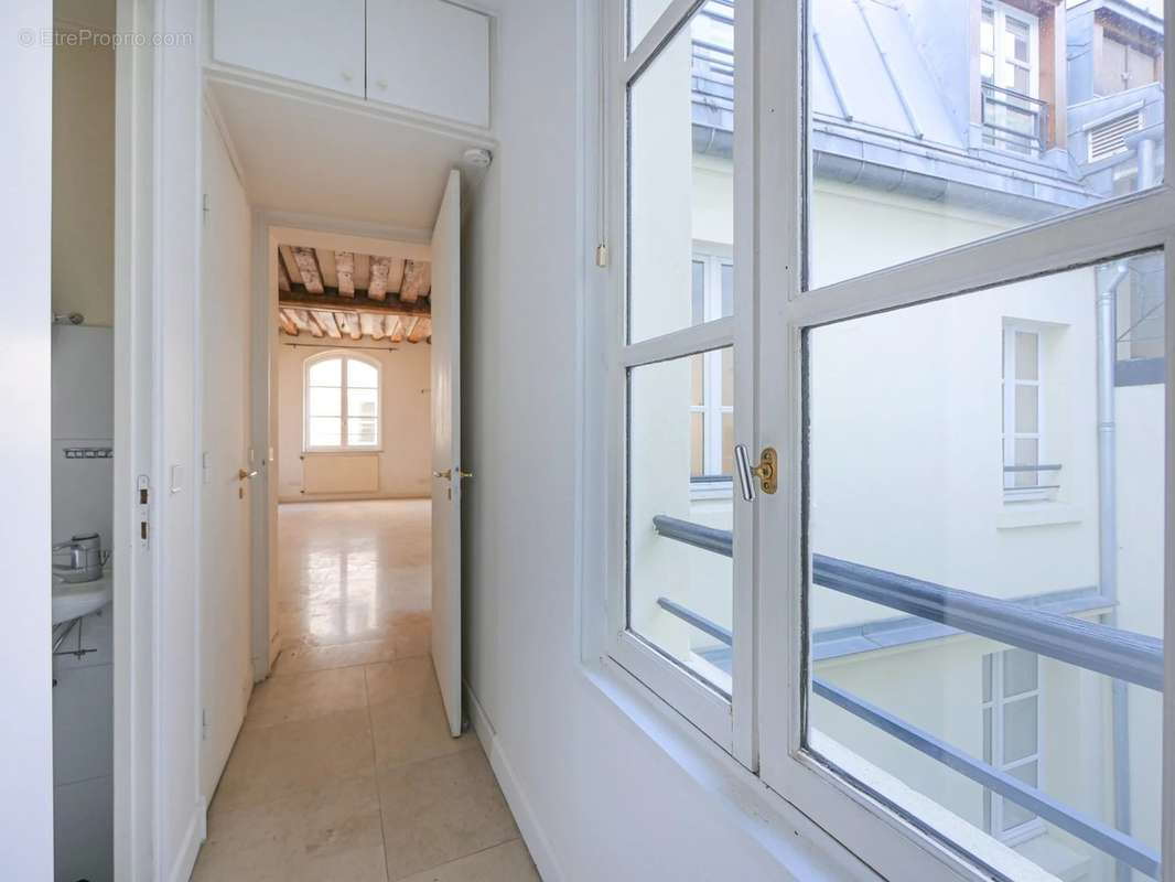 Appartement à PARIS-5E