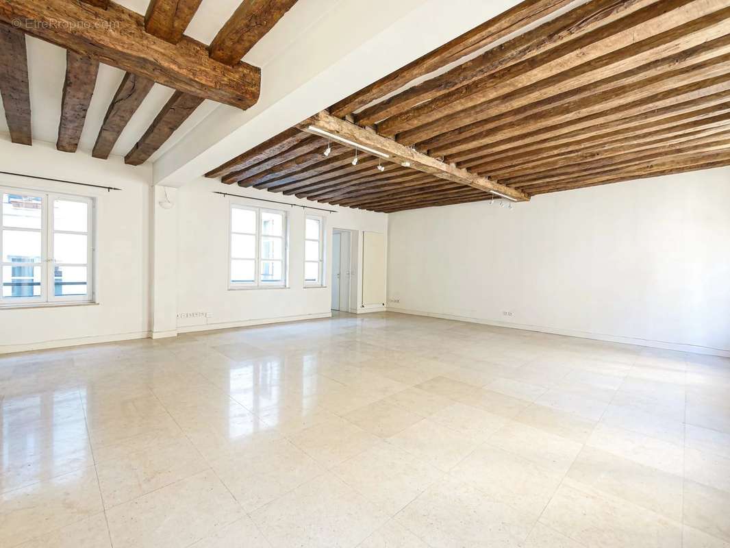 Appartement à PARIS-5E