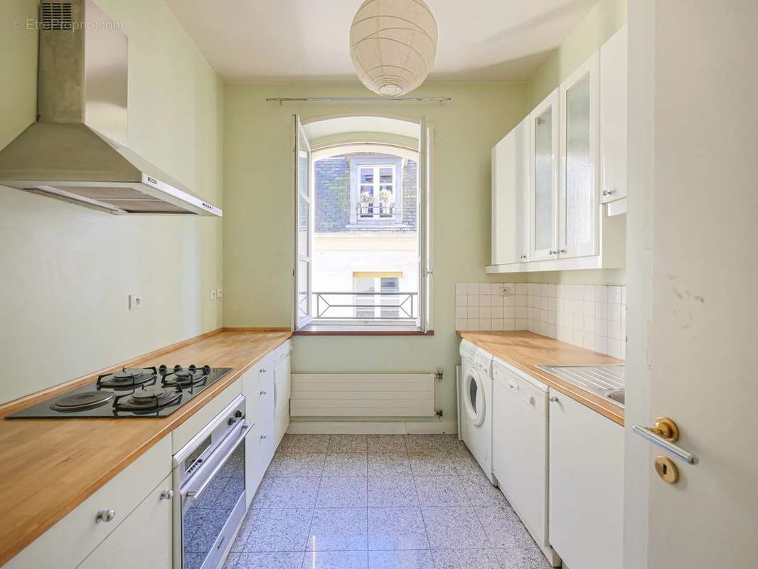 Appartement à PARIS-5E