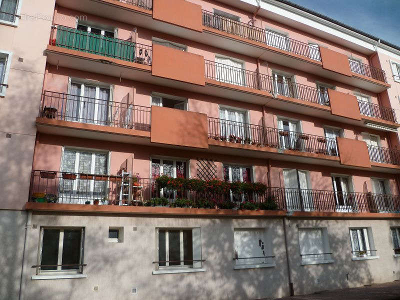 Appartement à VARENNES-SUR-ALLIER