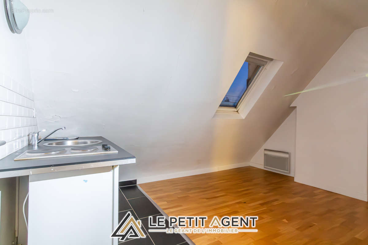 Appartement à PARIS-10E