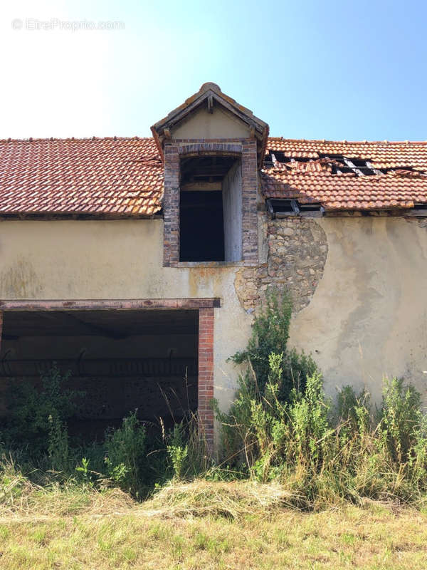 Maison à LA LOUPE