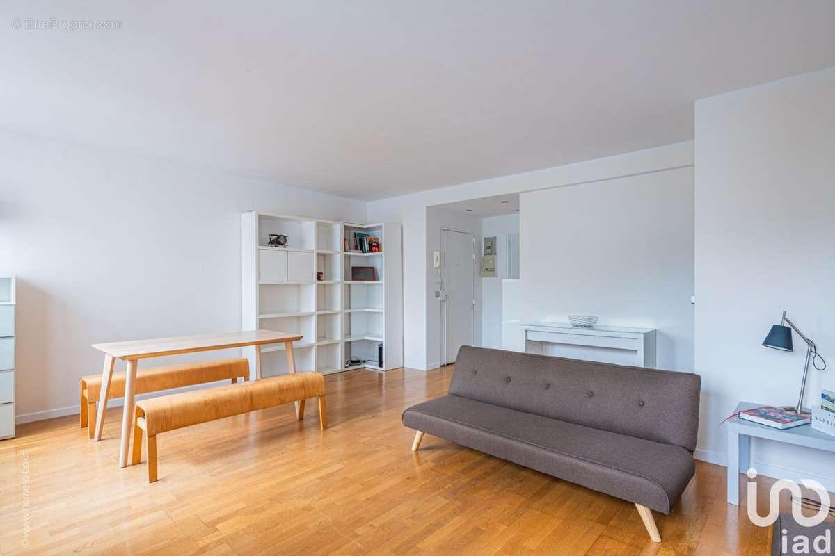 Photo 3 - Appartement à MONTROUGE