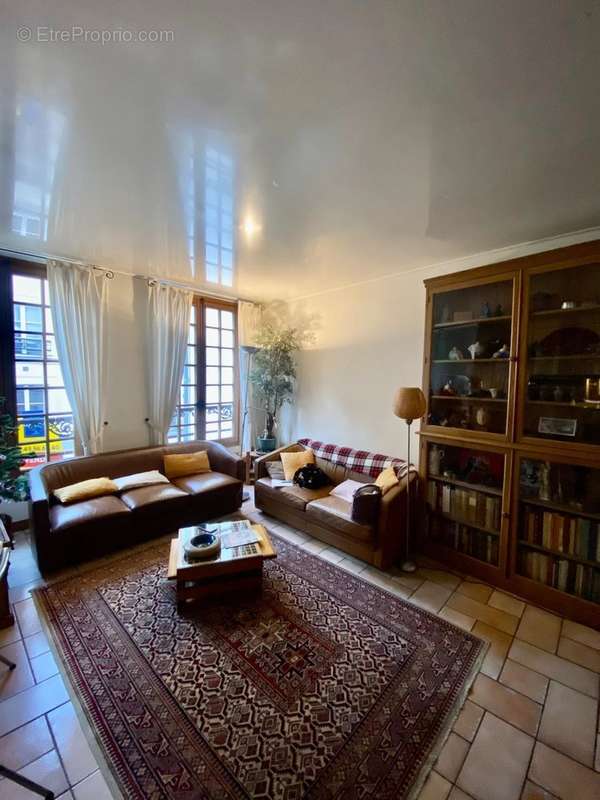 Appartement à PARIS-4E