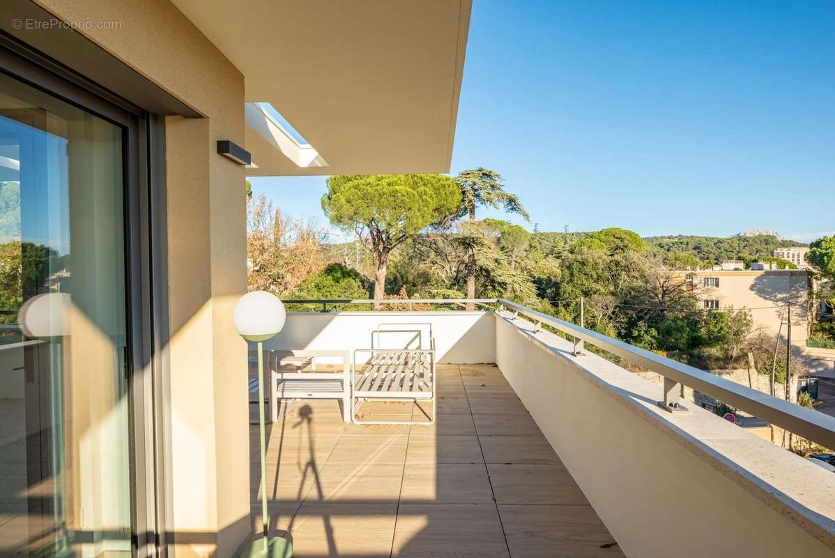 Appartement à AIX-EN-PROVENCE