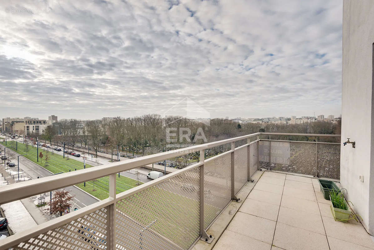 Appartement à IVRY-SUR-SEINE