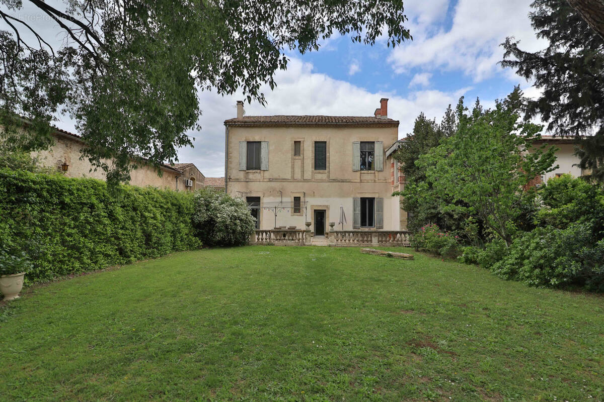 Maison à AIGUES-VIVES