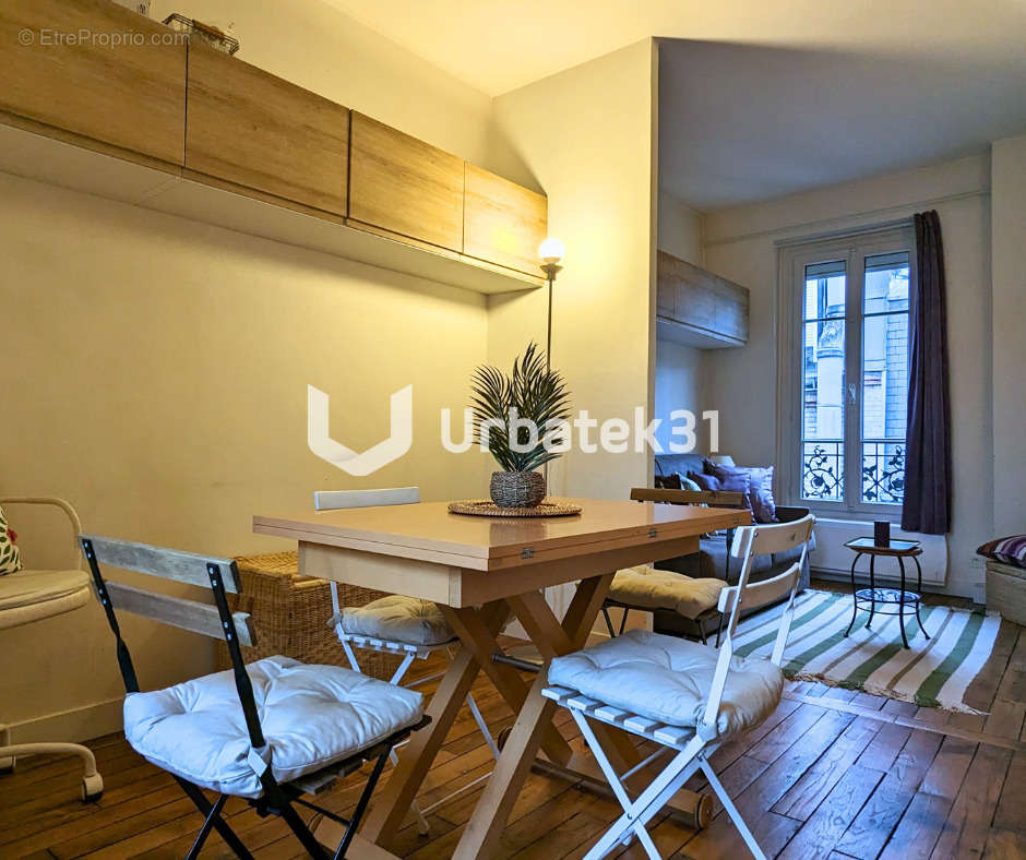 Appartement à NEUILLY-SUR-SEINE