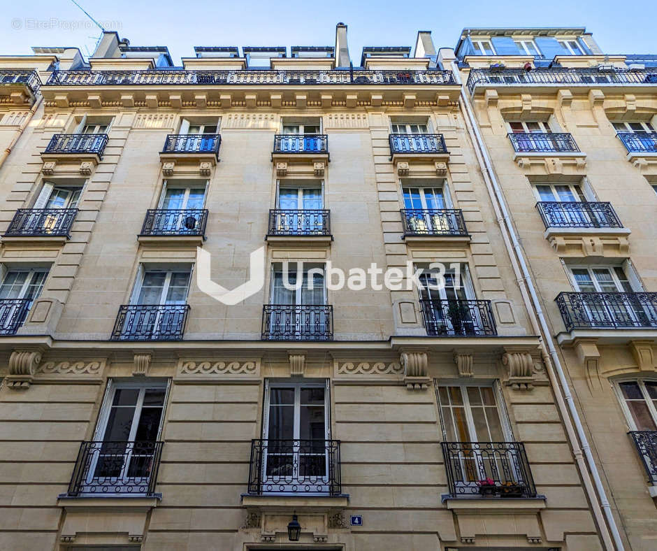 Appartement à NEUILLY-SUR-SEINE