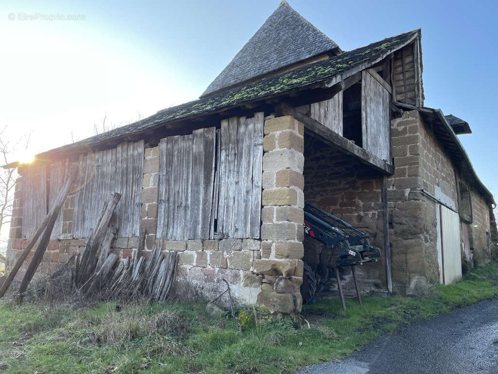 Maison à SAINT-AULAIRE