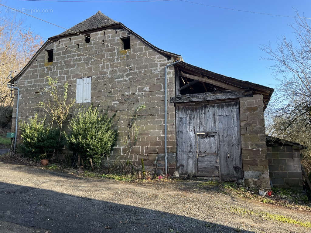 Maison à SAINT-AULAIRE