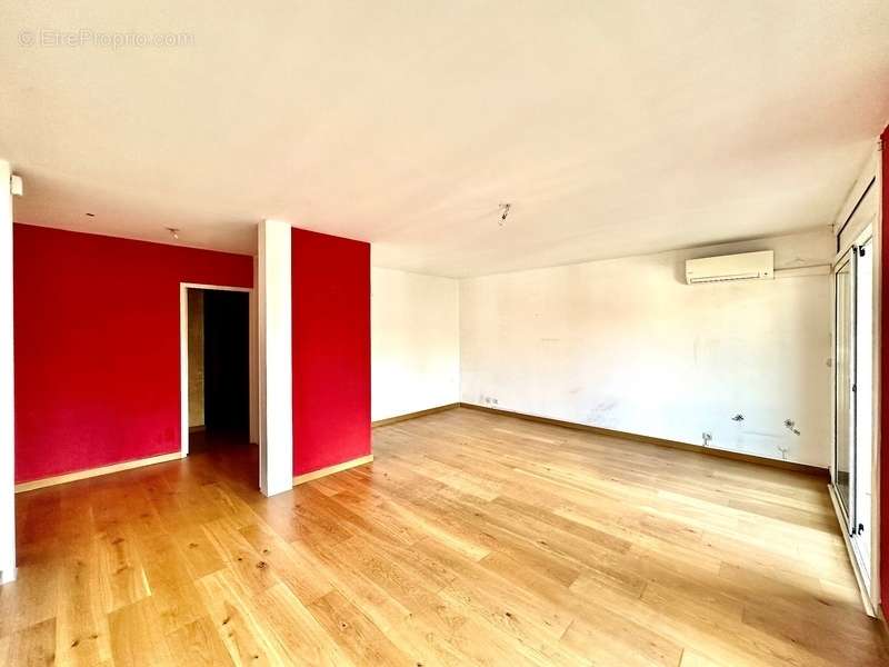 Appartement à MARSEILLE-9E