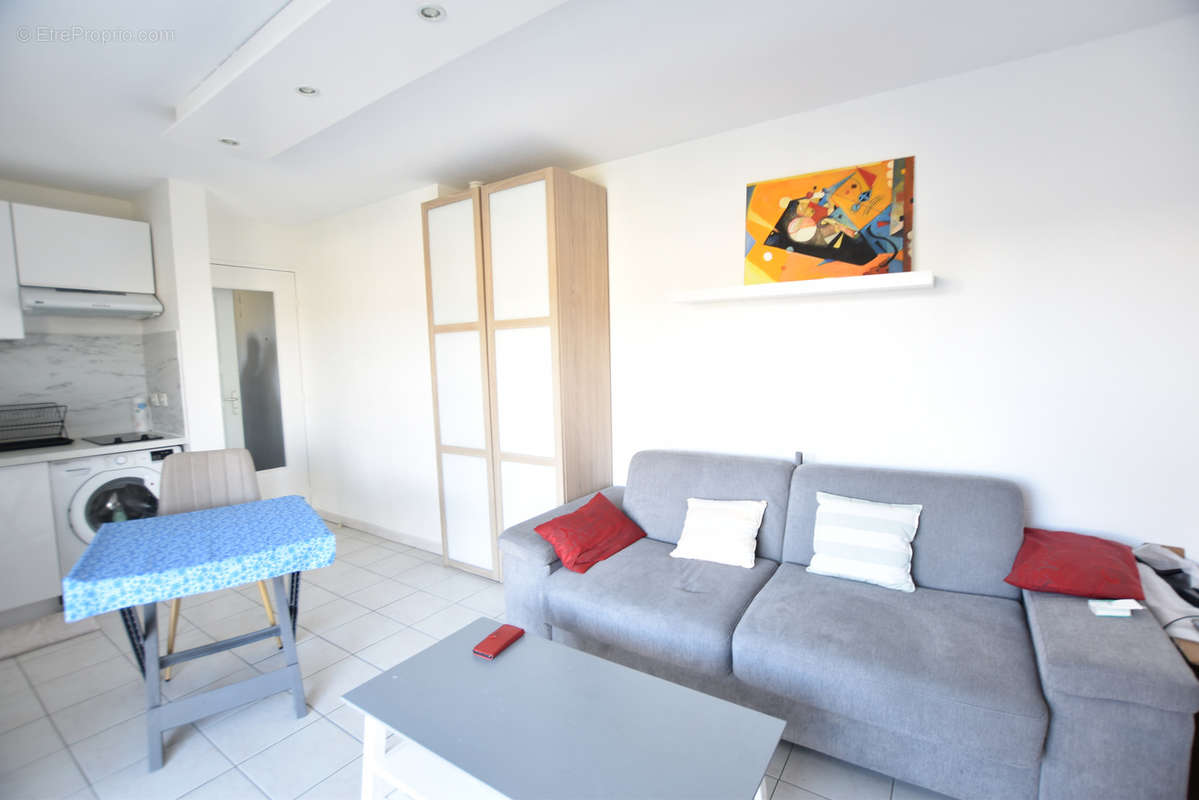 Appartement à FREJUS